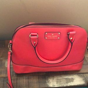 Kate Spade ♠️ Coral Carli bag